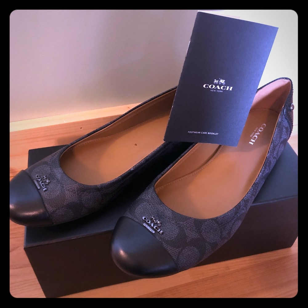Coach Chelsea Flats